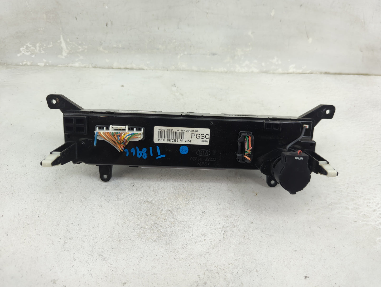 2014-2016 Kia Soul Climate Control Module Temperature AC/Heater Replacement P/N:97250-B2GS0 97250-B2XXX Fits Fits 2014 2015 