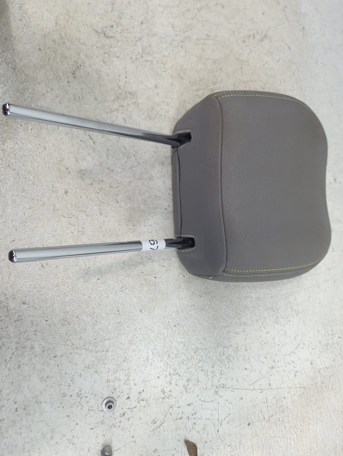 2014-2016 Kia Soul Headrest Head Rest Front Driver Seat Grey - Oemusedautoparts1.com
