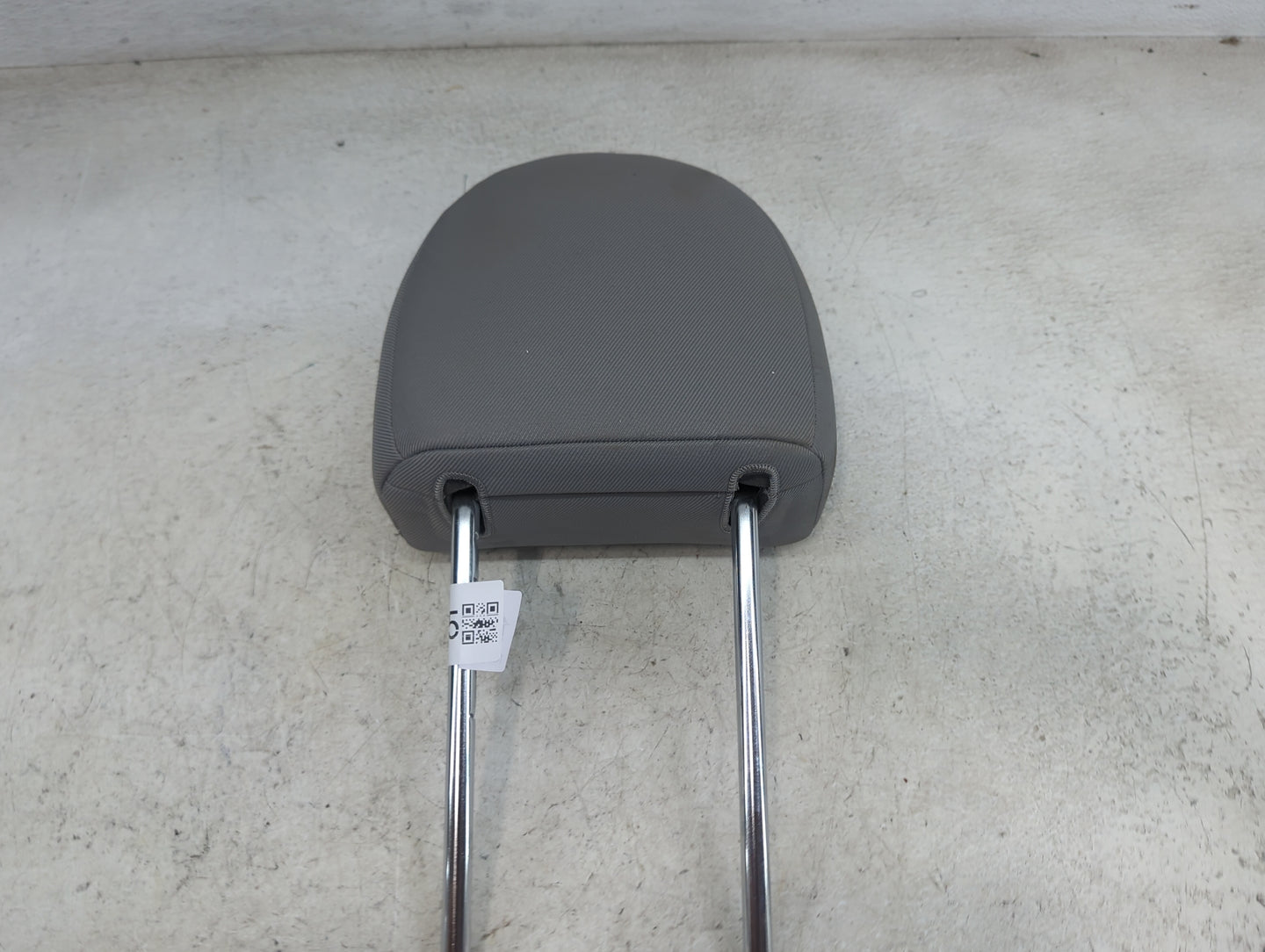 2014-2016 Kia Soul Headrest Head Rest Front Driver Seat Grey - Oemusedautoparts1.com