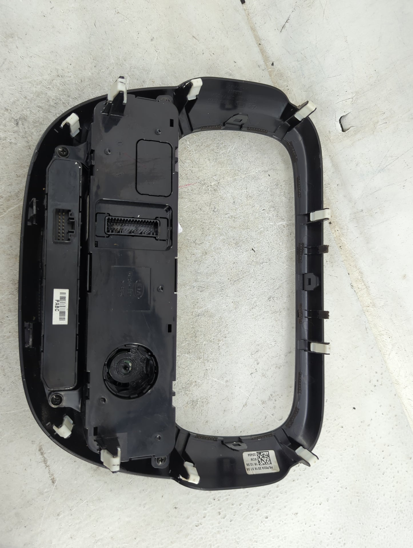 2014 Kia Soul Climate Control Module Temperature AC/Heater Replacement P/N:PS P00A KCW 00494 Fits OEM Used Auto Parts - Oemu