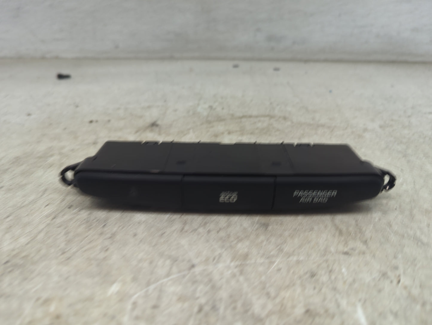 2014 Kia Soul Climate Control Module Temperature AC/Heater Replacement Fits OEM Used Auto Parts - Oemusedautoparts1.com