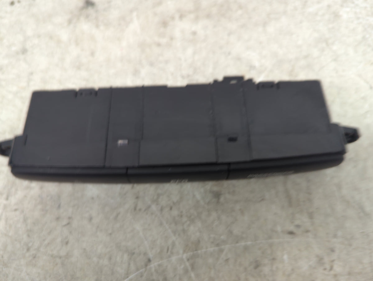 2014 Kia Soul Climate Control Module Temperature AC/Heater Replacement Fits OEM Used Auto Parts - Oemusedautoparts1.com