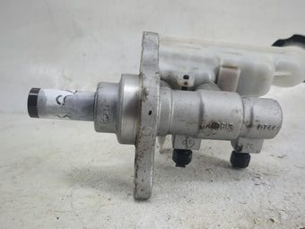 compare product 2014-2016 Kia Soul Brake Master Cylinder 1497987
