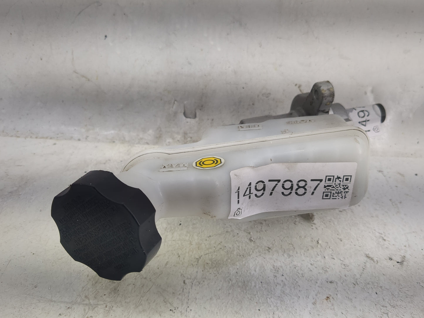 2014-2016 Kia Soul Brake Master Cylinder 1497987 - Oemusedautoparts1.com
