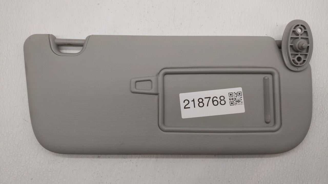 2014-2019 Kia Soul Sun Visor Shade Replacement Passenger Right Mirror Fits Fits 2014 2015 2016 2017 2018 2019 OEM Used Auto 