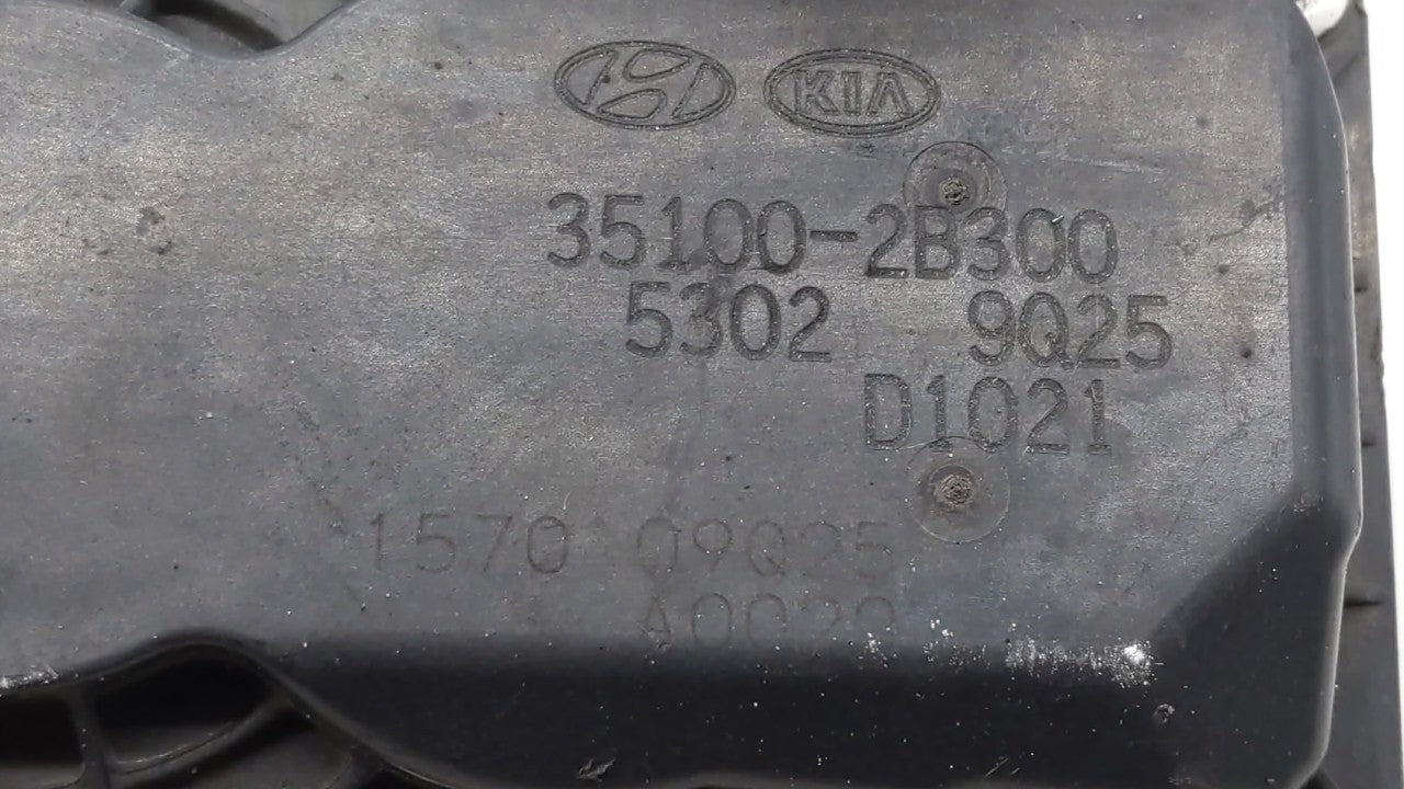 2012-2019 Kia Soul Throttle Body P/N:5302-1S02 35100-2B300 Fits Fits 2012 2013 2014 2015 2016 2017 2018 2019 OEM Used Auto P