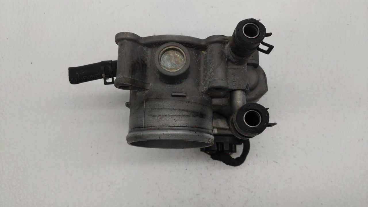 2012-2019 Kia Soul Throttle Body P/N:5302-1S02 35100-2B300 Fits Fits 2012 2013 2014 2015 2016 2017 2018 2019 OEM Used Auto P