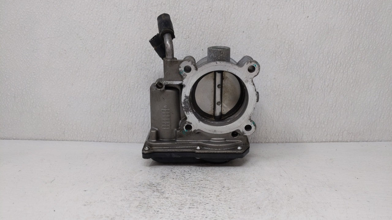2014-2019 Kia Soul Throttle Body P/N:35100-2E000 Fits Fits 2011 2012 2013 2014 2015 2016 2017 2018 2019 OEM Used Auto Parts 