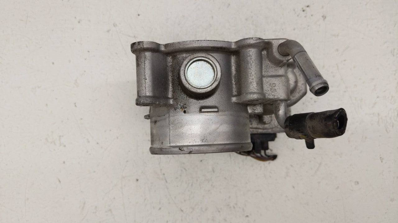 2014-2019 Kia Soul Throttle Body P/N:35100-2E000 Fits Fits 2011 2012 2013 2014 2015 2016 2017 2018 2019 OEM Used Auto Parts 