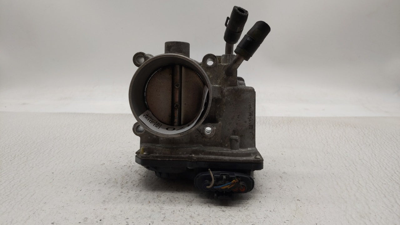 2014-2019 Kia Soul Throttle Body P/N:35100-2E000 Fits Fits 2011 2012 2013 2014 2015 2016 2017 2018 2019 OEM Used Auto Parts 