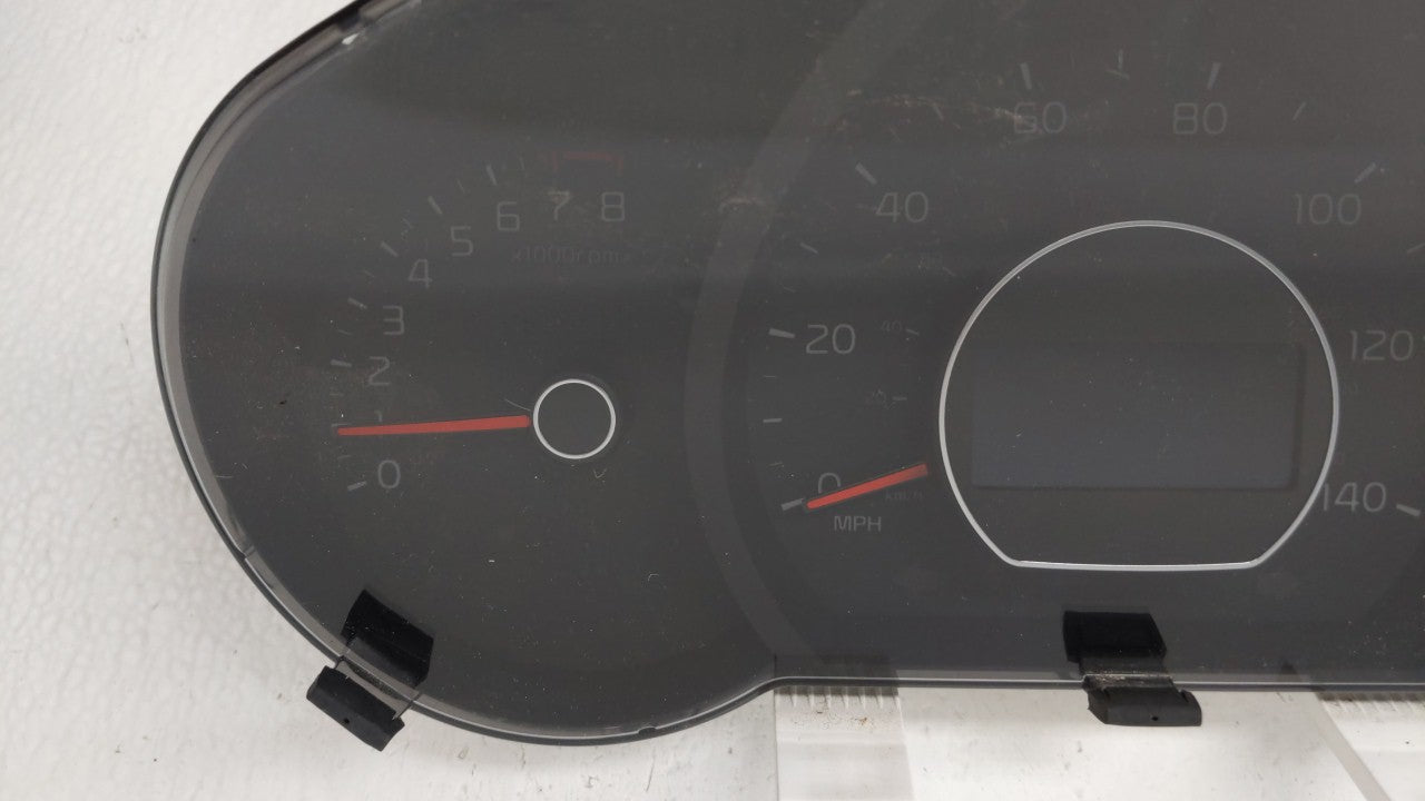 2014-2015 Kia Soul Instrument Cluster Speedometer Gauges P/N:94006-B2510 94006-B2520 Fits Fits 2014 2015 OEM Used Auto Parts