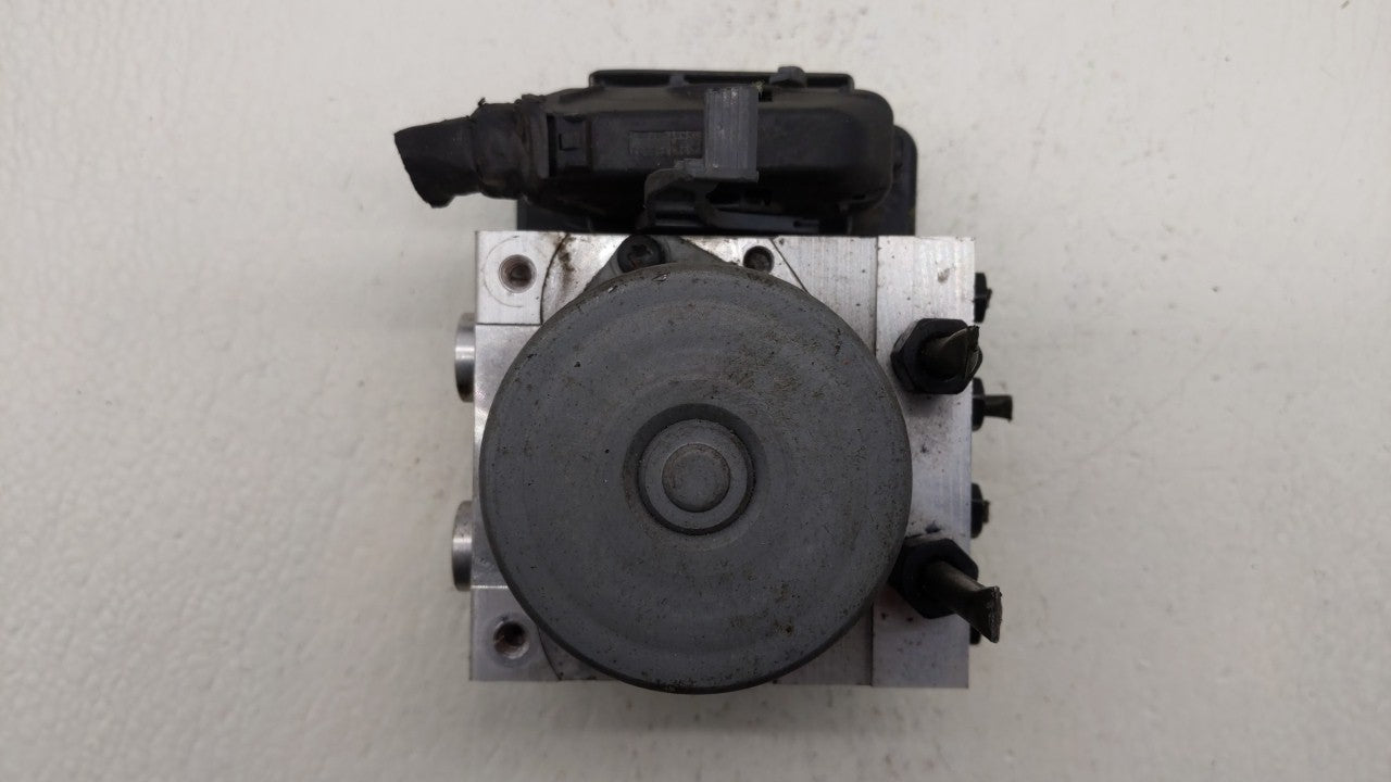 2014-2015 Kia Soul ABS Pump Control Module Replacement P/N:58920-B2506 B2589-20520 Fits Fits 2014 2015 OEM Used Auto Parts -