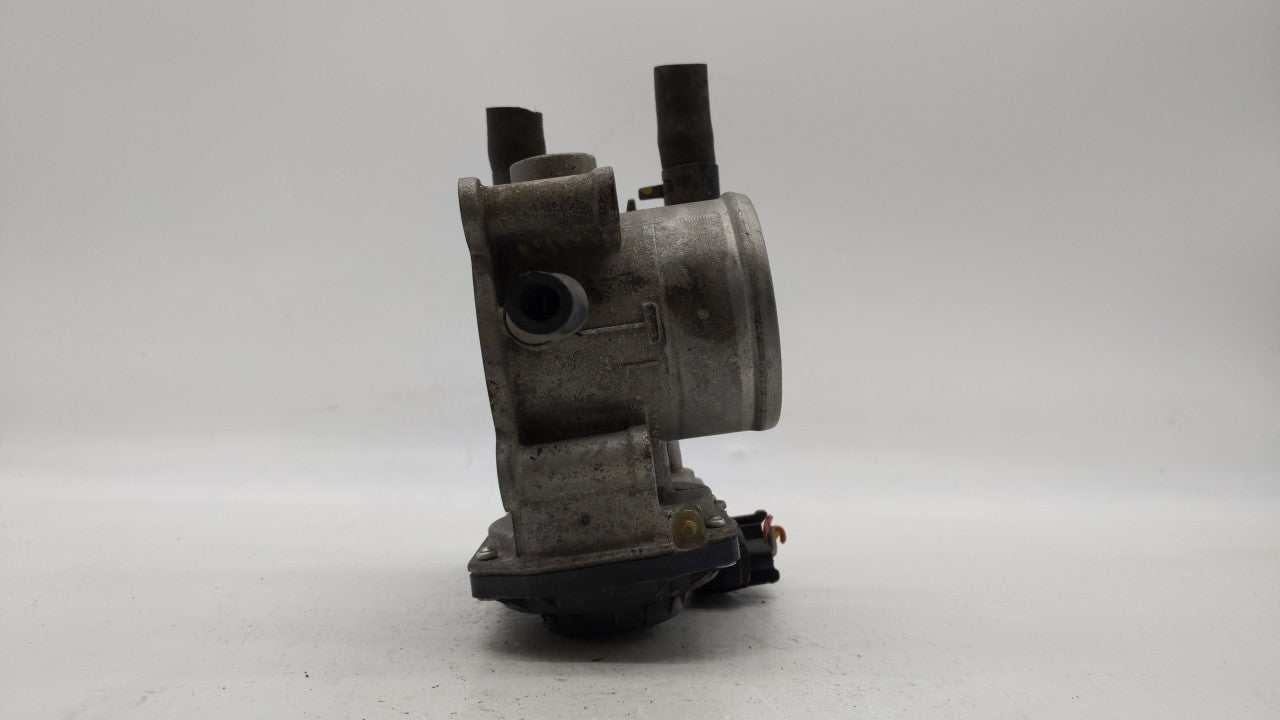 2012-2019 Kia Soul Throttle Body P/N:5302-1S02 35100-2B300 Fits Fits 2012 2013 2014 2015 2016 2017 2018 2019 OEM Used Auto P