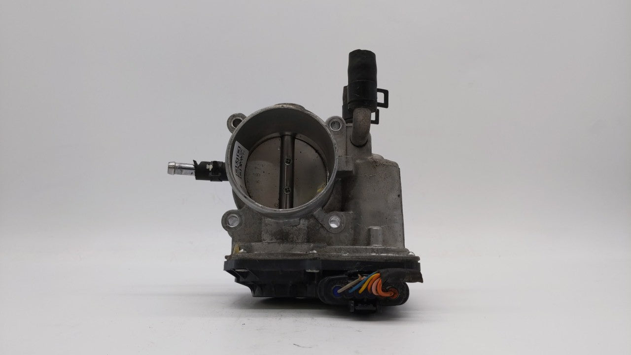 2012-2019 Kia Soul Throttle Body P/N:5302-1S02 35100-2B300 Fits Fits 2012 2013 2014 2015 2016 2017 2018 2019 OEM Used Auto P