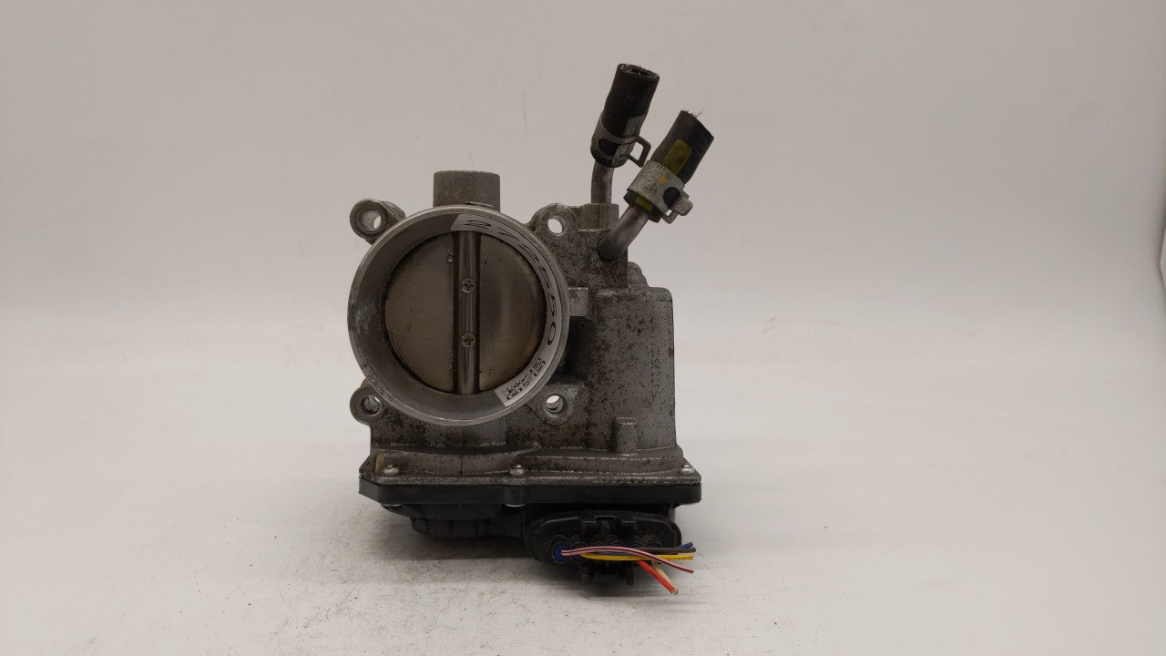 2014-2019 Kia Soul Throttle Body P/N:35100-2E000 Fits Fits 2011 2012 2013 2014 2015 2016 2017 2018 2019 OEM Used Auto Parts 