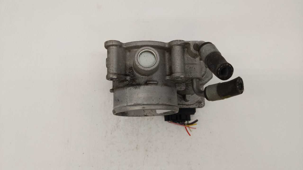 2014-2019 Kia Soul Throttle Body P/N:35100-2E000 Fits Fits 2011 2012 2013 2014 2015 2016 2017 2018 2019 OEM Used Auto Parts 