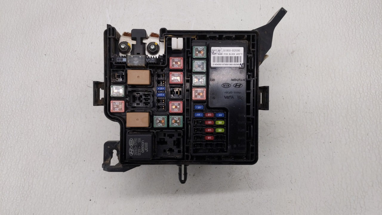 2014 Kia Soul Fusebox Fuse Box Panel Relay Module P/N:91950-B2050 Fits OEM Used Auto Parts - Oemusedautoparts1.com