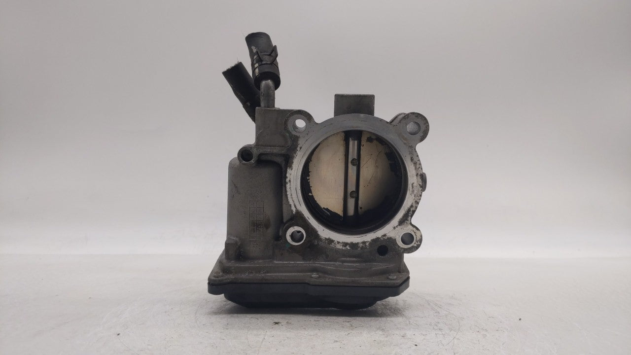 2014-2019 Kia Soul Throttle Body P/N:35100-2E000 Fits Fits 2011 2012 2013 2014 2015 2016 2017 2018 2019 OEM Used Auto Parts 