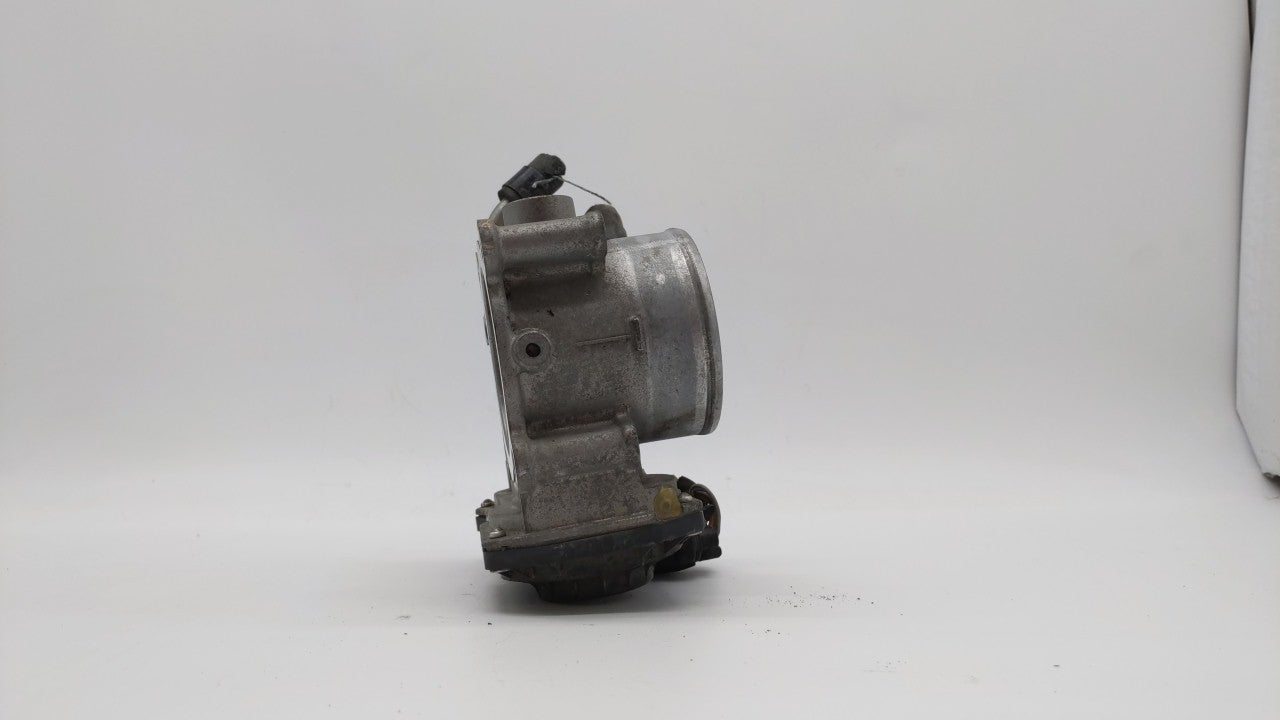 2014-2019 Kia Soul Throttle Body P/N:35100-2E000 Fits Fits 2011 2012 2013 2014 2015 2016 2017 2018 2019 OEM Used Auto Parts 