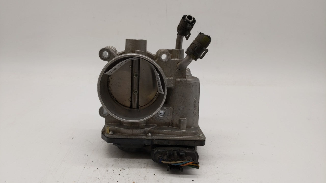 2014-2019 Kia Soul Throttle Body P/N:35100-2E000 Fits Fits 2011 2012 2013 2014 2015 2016 2017 2018 2019 OEM Used Auto Parts 