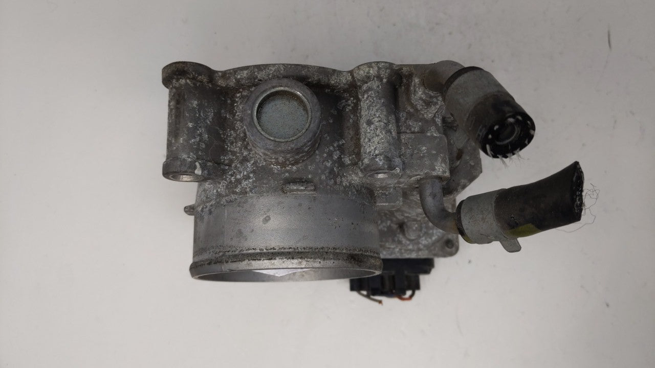 2014-2019 Kia Soul Throttle Body P/N:35100-2E000 Fits Fits 2011 2012 2013 2014 2015 2016 2017 2018 2019 OEM Used Auto Parts 