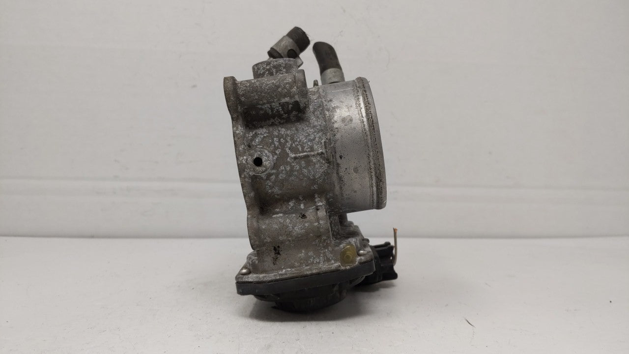 2014-2019 Kia Soul Throttle Body P/N:35100-2E000 Fits Fits 2011 2012 2013 2014 2015 2016 2017 2018 2019 OEM Used Auto Parts 