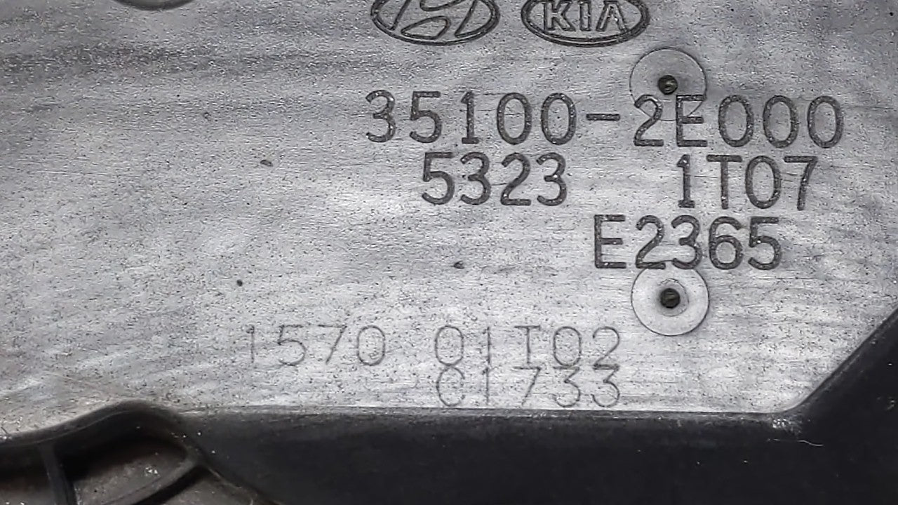 2014-2019 Kia Soul Throttle Body P/N:35100-2E000 Fits Fits 2011 2012 2013 2014 2015 2016 2017 2018 2019 OEM Used Auto Parts 