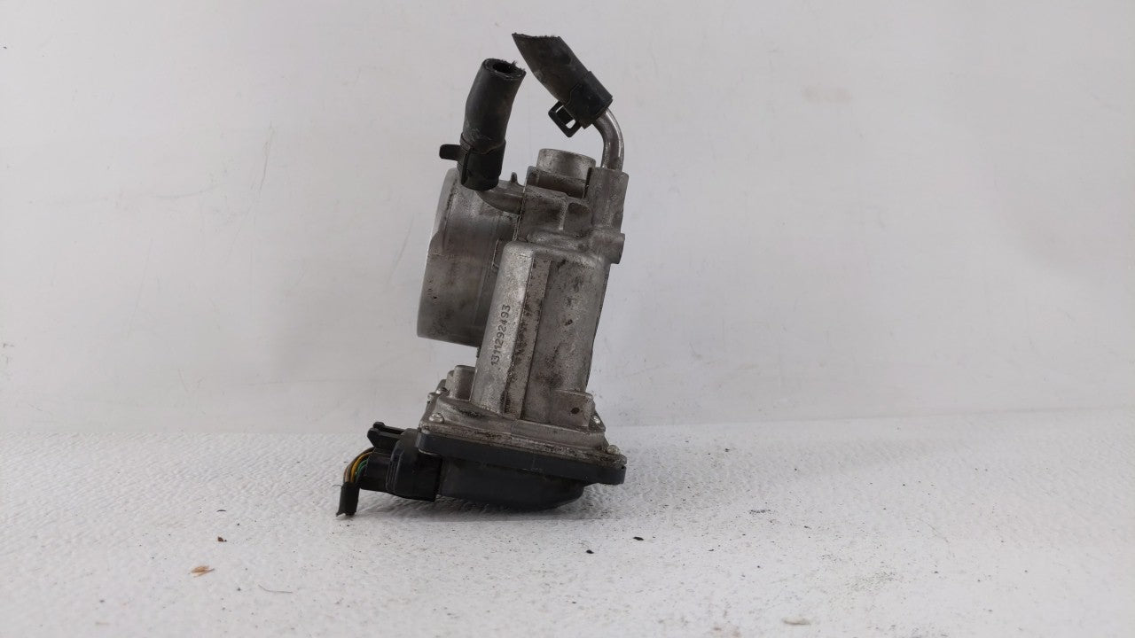 2014-2019 Kia Soul Throttle Body P/N:35100-2E710 35100-2E000 Fits Fits 2011 2012 2013 2014 2015 2016 2017 2018 2019 OEM Used