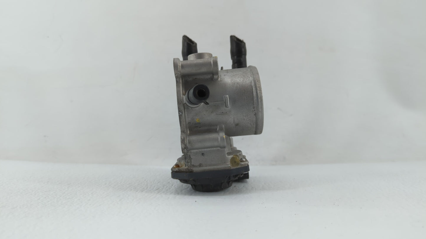 2012-2019 Kia Soul Throttle Body P/N:35100-2B310 5302-1S02, 35100-2B300 Fits Fits 2012 2013 2014 2015 2016 2017 2018 2019 OE