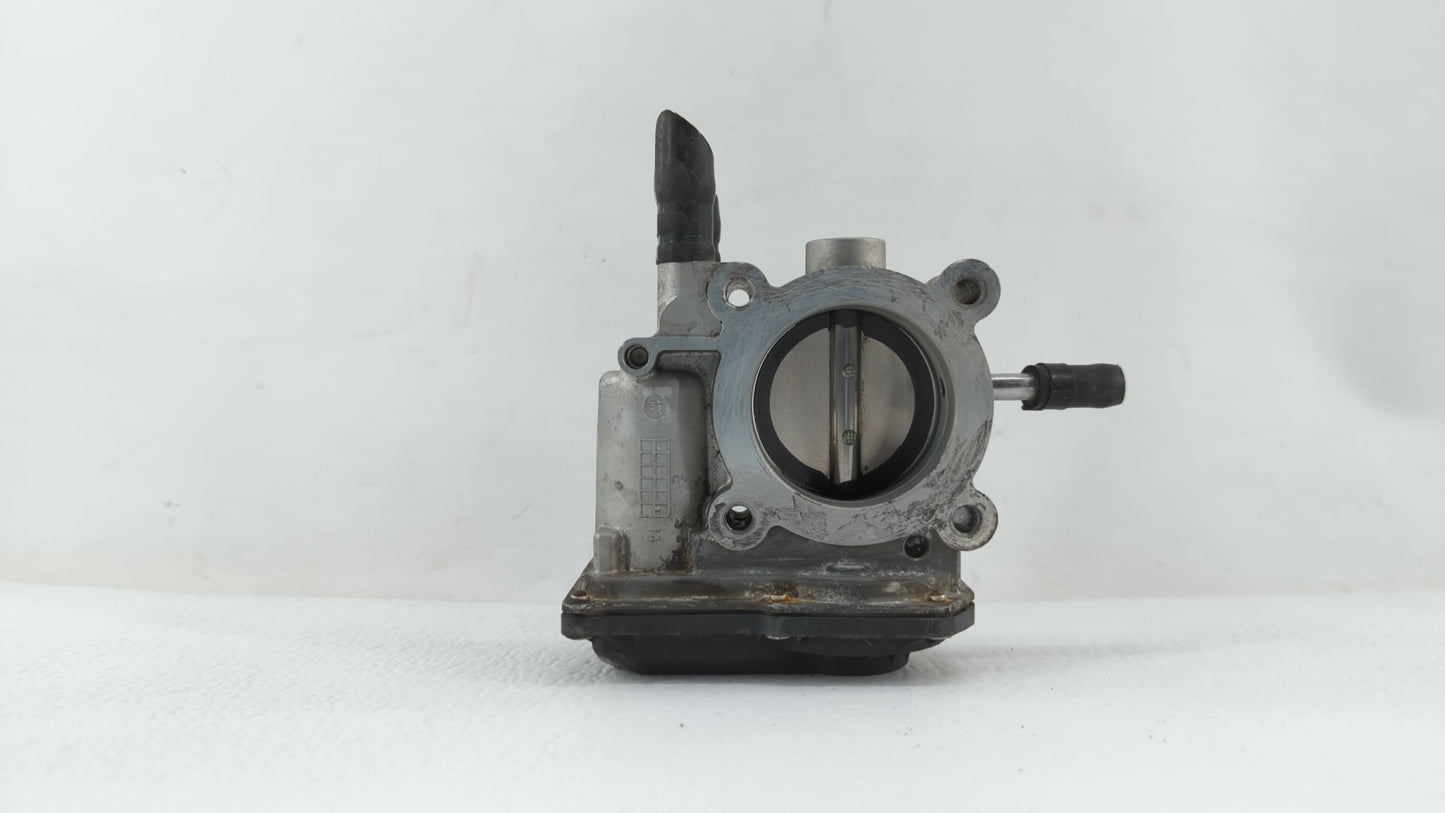 2012-2019 Kia Soul Throttle Body P/N:35100-2B310 5302-1S02, 35100-2B300 Fits Fits 2012 2013 2014 2015 2016 2017 2018 2019 OE