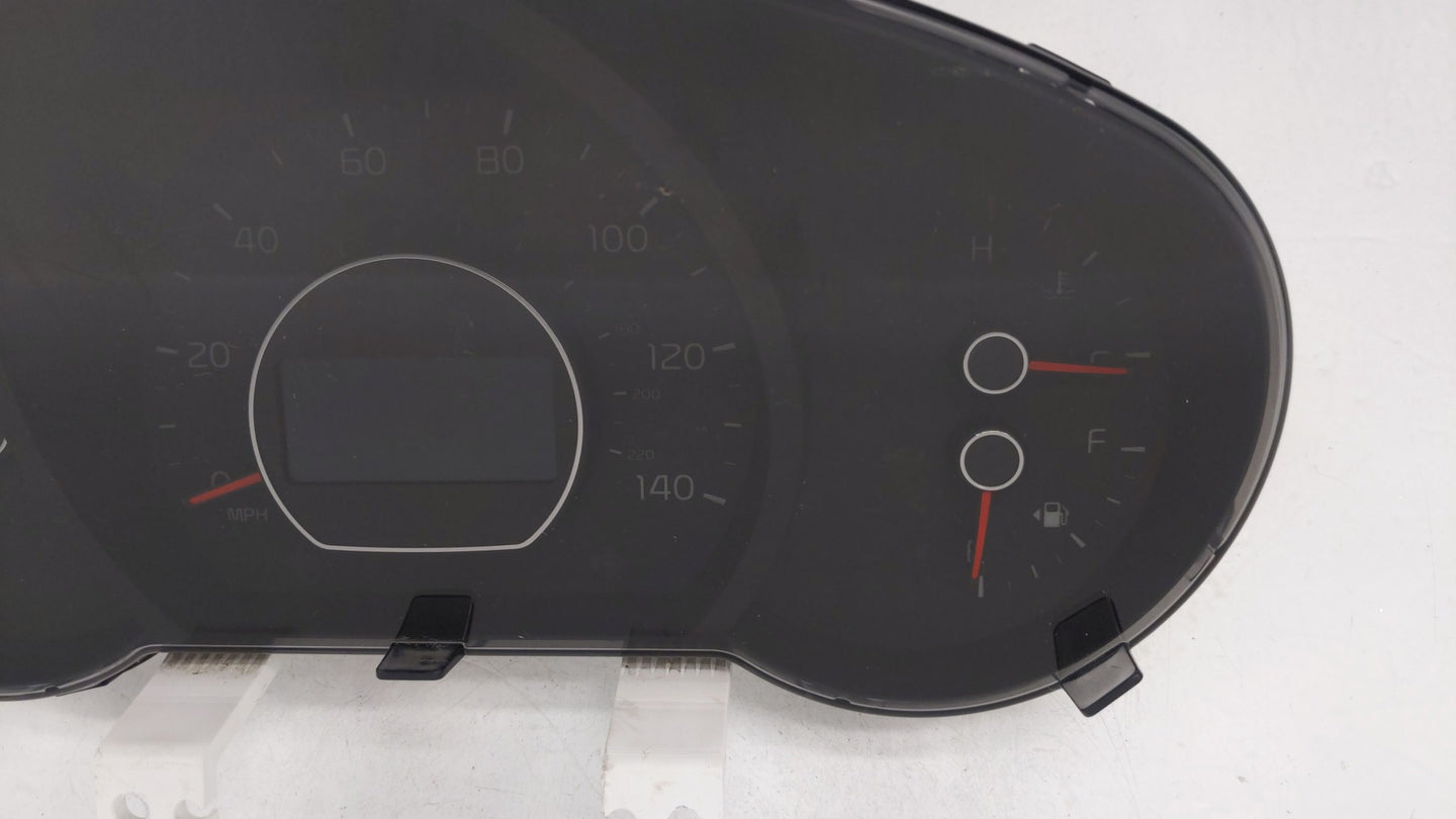 2014-2015 Kia Soul Instrument Cluster Speedometer Gauges P/N:94006-B2510 94006-B2520 Fits Fits 2014 2015 OEM Used Auto Parts