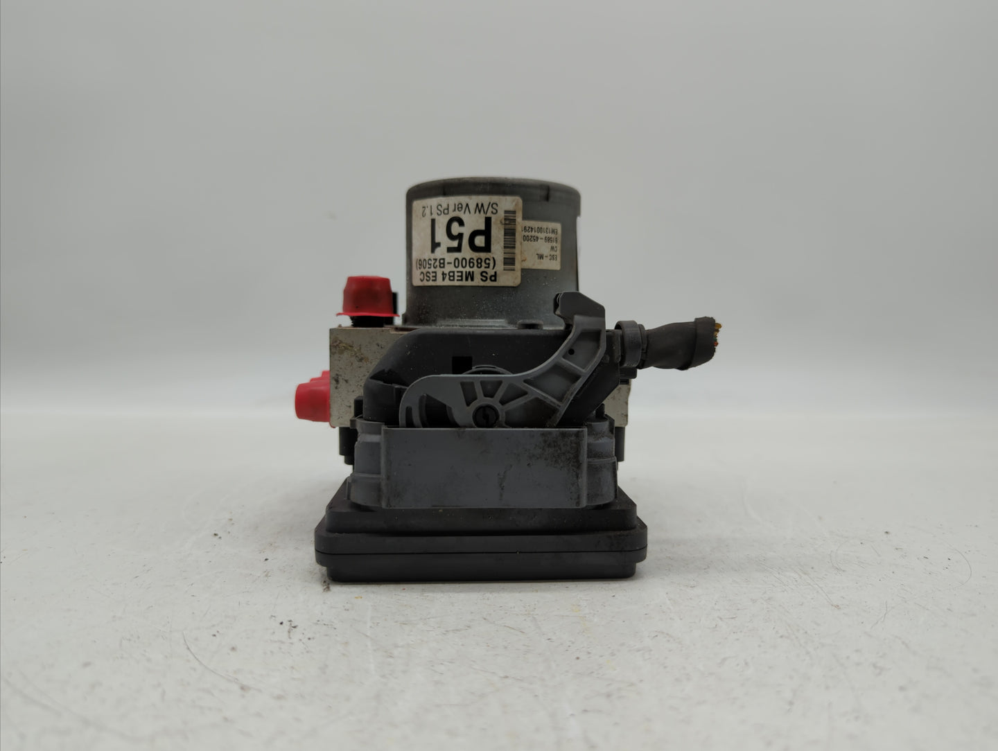 2014-2015 Kia Soul ABS Pump Control Module Replacement P/N:58900-B2506 58929-B2506, 58920-B2506 Fits Fits 2014 2015 OEM Used