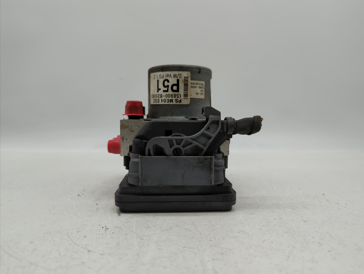 2014-2015 Kia Soul ABS Pump Control Module Replacement P/N:58900-B2506 58929-B2506, 58920-B2506 Fits Fits 2014 2015 OEM Used