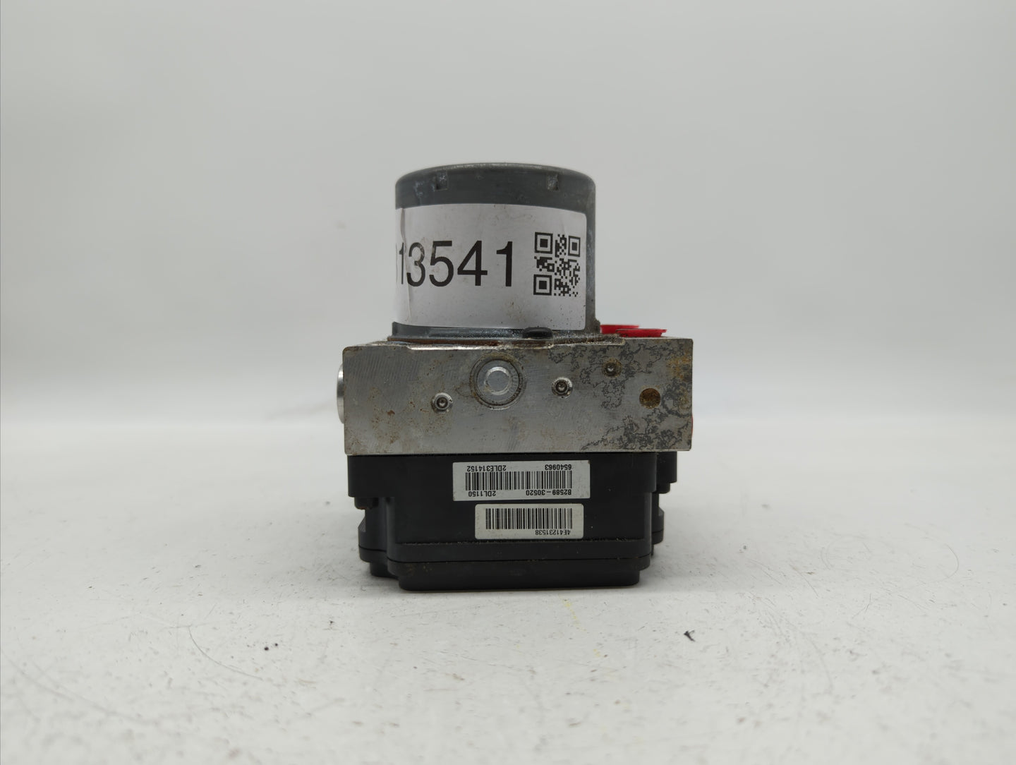2014-2015 Kia Soul ABS Pump Control Module Replacement P/N:58900-B2506 58929-B2506, 58920-B2506 Fits Fits 2014 2015 OEM Used