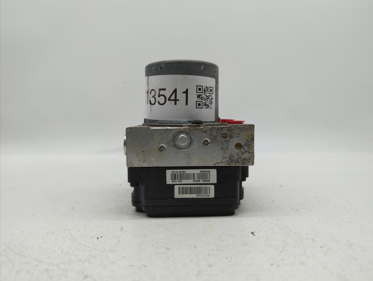2014-2015 Kia Soul ABS Pump Control Module Replacement P/N:58900-B2506 58929-B2506, 58920-B2506 Fits Fits 2014 2015 OEM Used