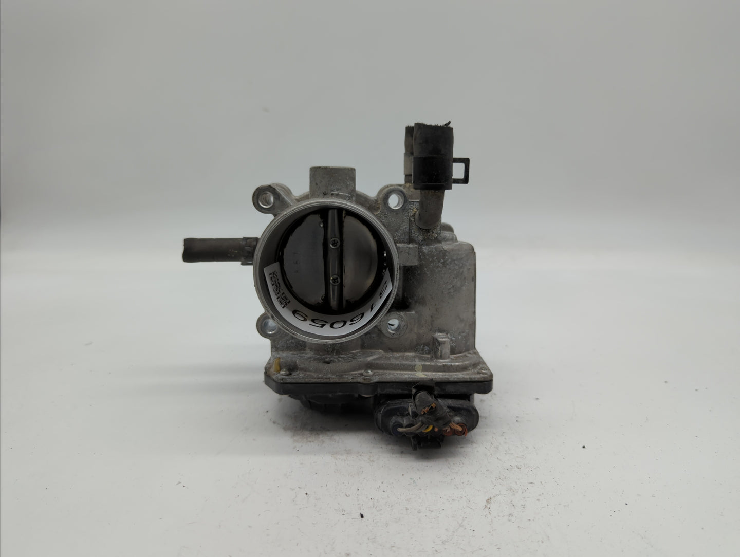2012-2019 Kia Soul Throttle Body P/N:35100-2B310 5302-1S02, 35100-2B300 Fits Fits 2012 2013 2014 2015 2016 2017 2018 2019 OE