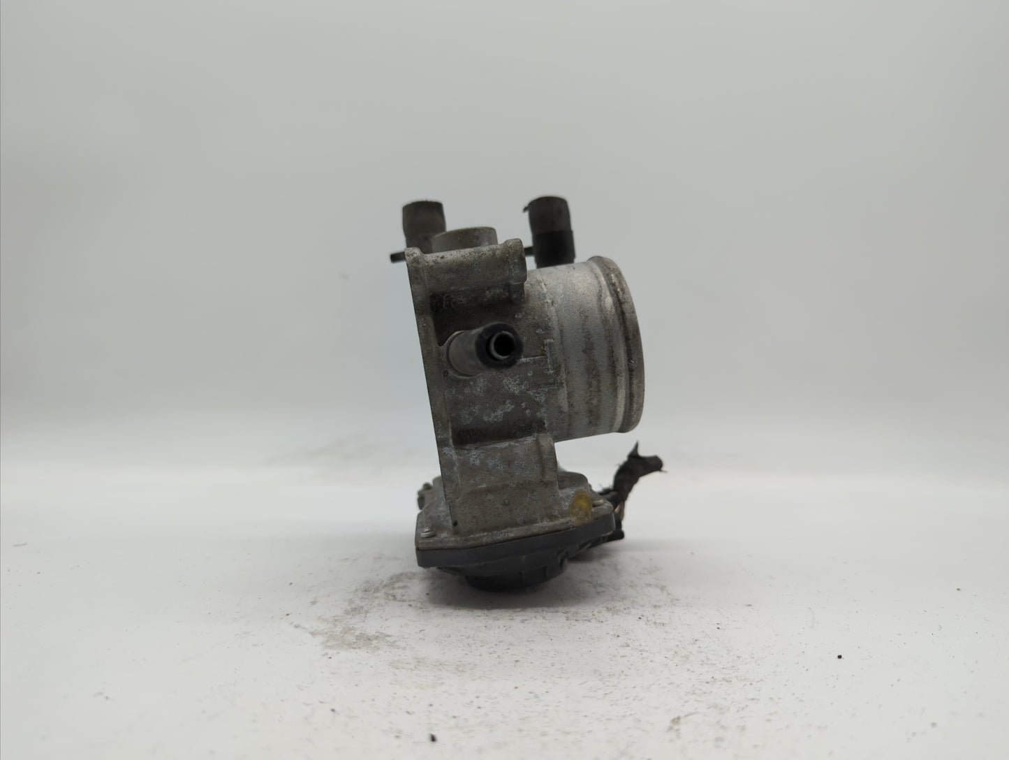 2012-2019 Kia Soul Throttle Body P/N:35100-2B310 5302-1S02, 35100-2B300 Fits Fits 2012 2013 2014 2015 2016 2017 2018 2019 OE