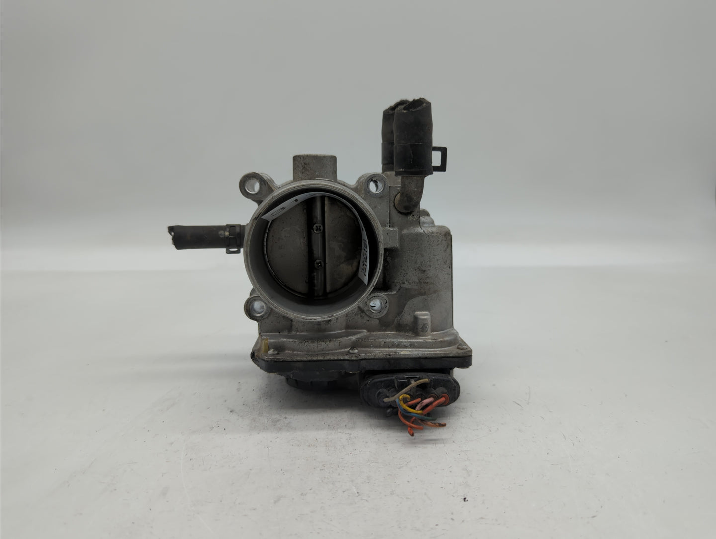 2012-2019 Kia Soul Throttle Body P/N:35100-2B310 5302-1S02, 35100-2B300 Fits Fits 2012 2013 2014 2015 2016 2017 2018 2019 OE