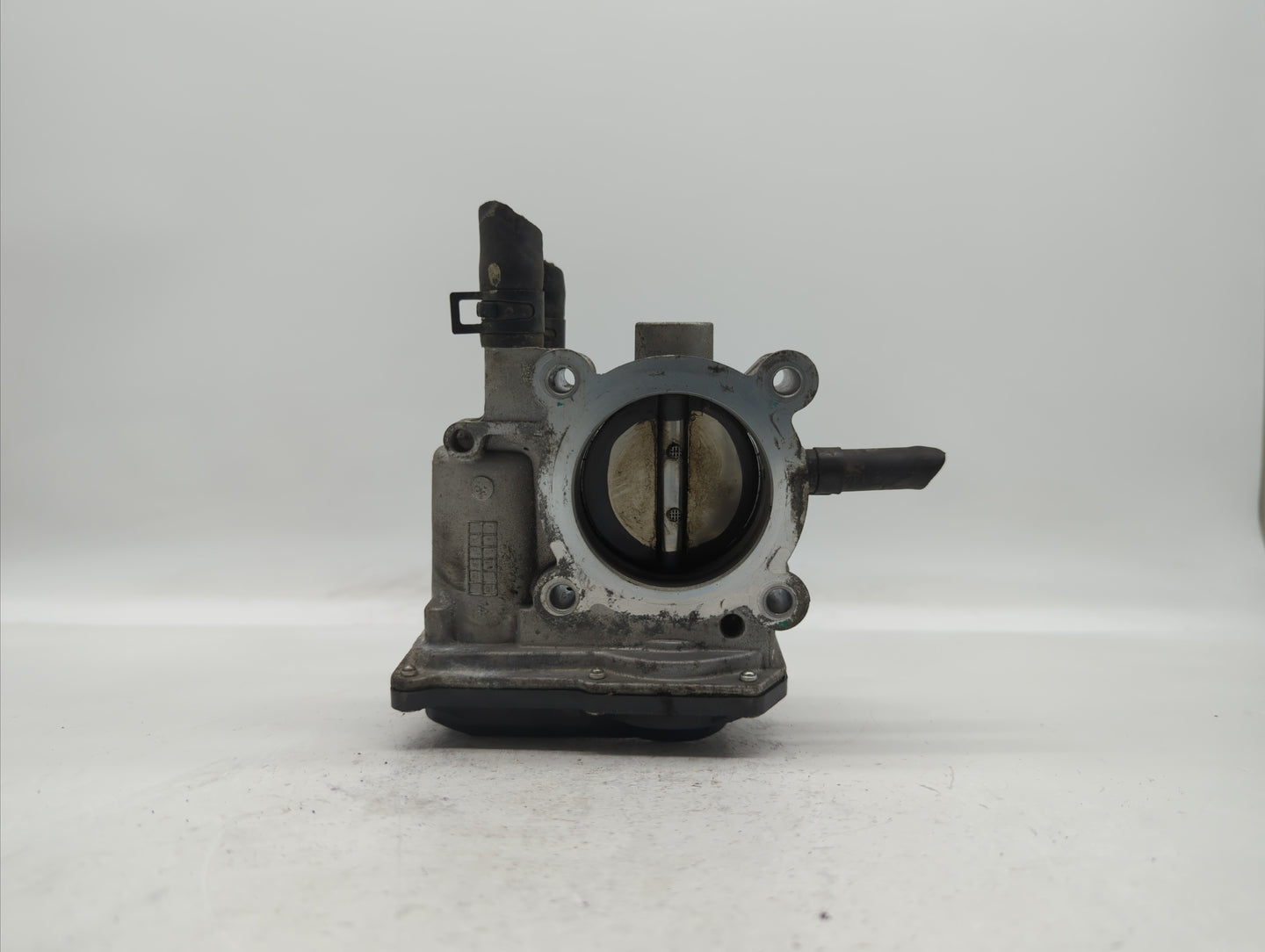 2012-2019 Kia Soul Throttle Body P/N:35100-2B310 5302-1S02, 35100-2B300 Fits Fits 2012 2013 2014 2015 2016 2017 2018 2019 OE
