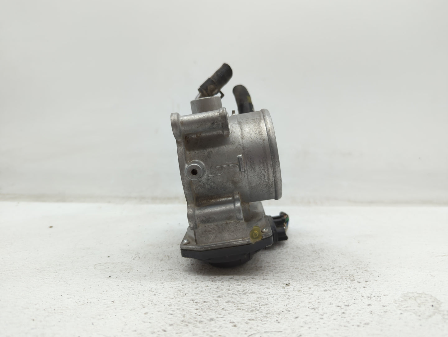 2014-2019 Kia Soul Throttle Body P/N:35100-2E000 1302150124, 35100-2E710 Fits Fits 2011 2012 2013 2014 2015 2016 2017 2018 2