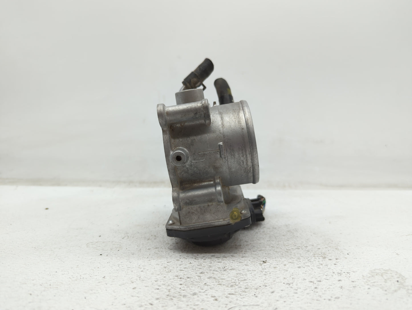 2014-2019 Kia Soul Throttle Body P/N:35100-2E000 1302150124, 35100-2E710 Fits Fits 2011 2012 2013 2014 2015 2016 2017 2018 2