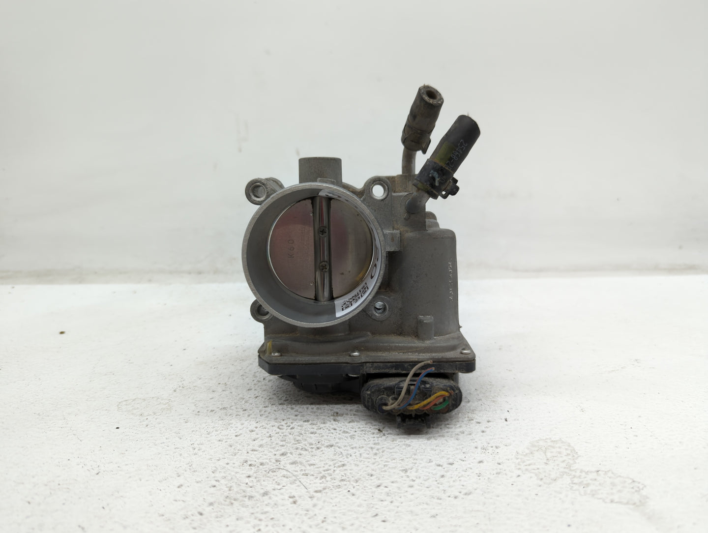 2014-2019 Kia Soul Throttle Body P/N:35100-2E000 1302150124, 35100-2E710 Fits Fits 2011 2012 2013 2014 2015 2016 2017 2018 2