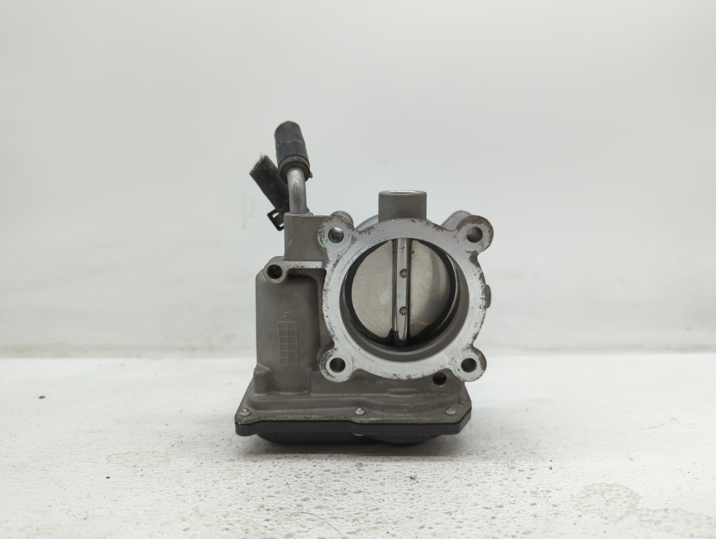 2014-2019 Kia Soul Throttle Body P/N:35100-2E000 1302150124, 35100-2E710 Fits Fits 2011 2012 2013 2014 2015 2016 2017 2018 2