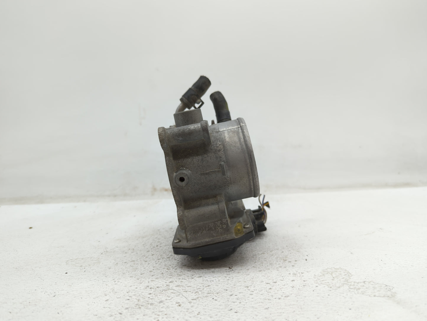 2014-2019 Kia Soul Throttle Body P/N:35100-2E000 1302150124, 35100-2E710 Fits Fits 2011 2012 2013 2014 2015 2016 2017 2018 2