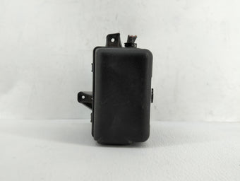 compare product 2014 Kia Soul Fusebox Fuse Box Panel Relay Module P/N:91950-B2090 91950-B2050 Fits OEM Used Auto Parts