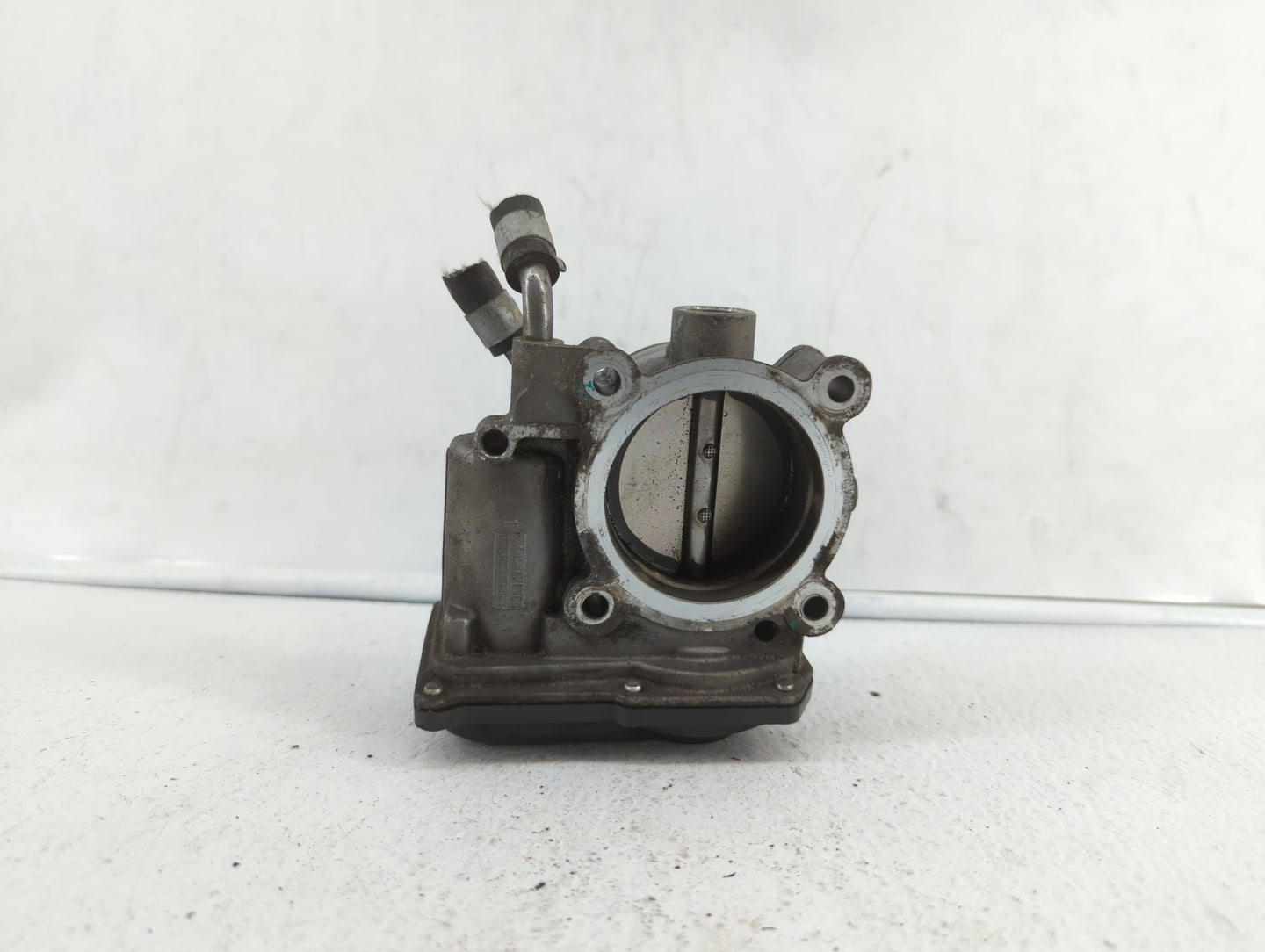 2014-2019 Kia Soul Throttle Body P/N:35100-2E000 1302150124, 35100-2E710 Fits Fits 2011 2012 2013 2014 2015 2016 2017 2018 2