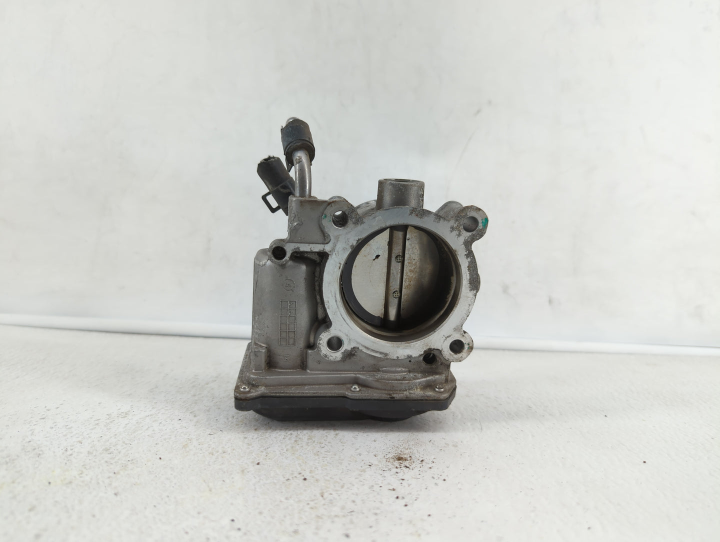 2014-2019 Kia Soul Throttle Body P/N:35100-2E000 1302150124, 35100-2E710 Fits Fits 2011 2012 2013 2014 2015 2016 2017 2018 2