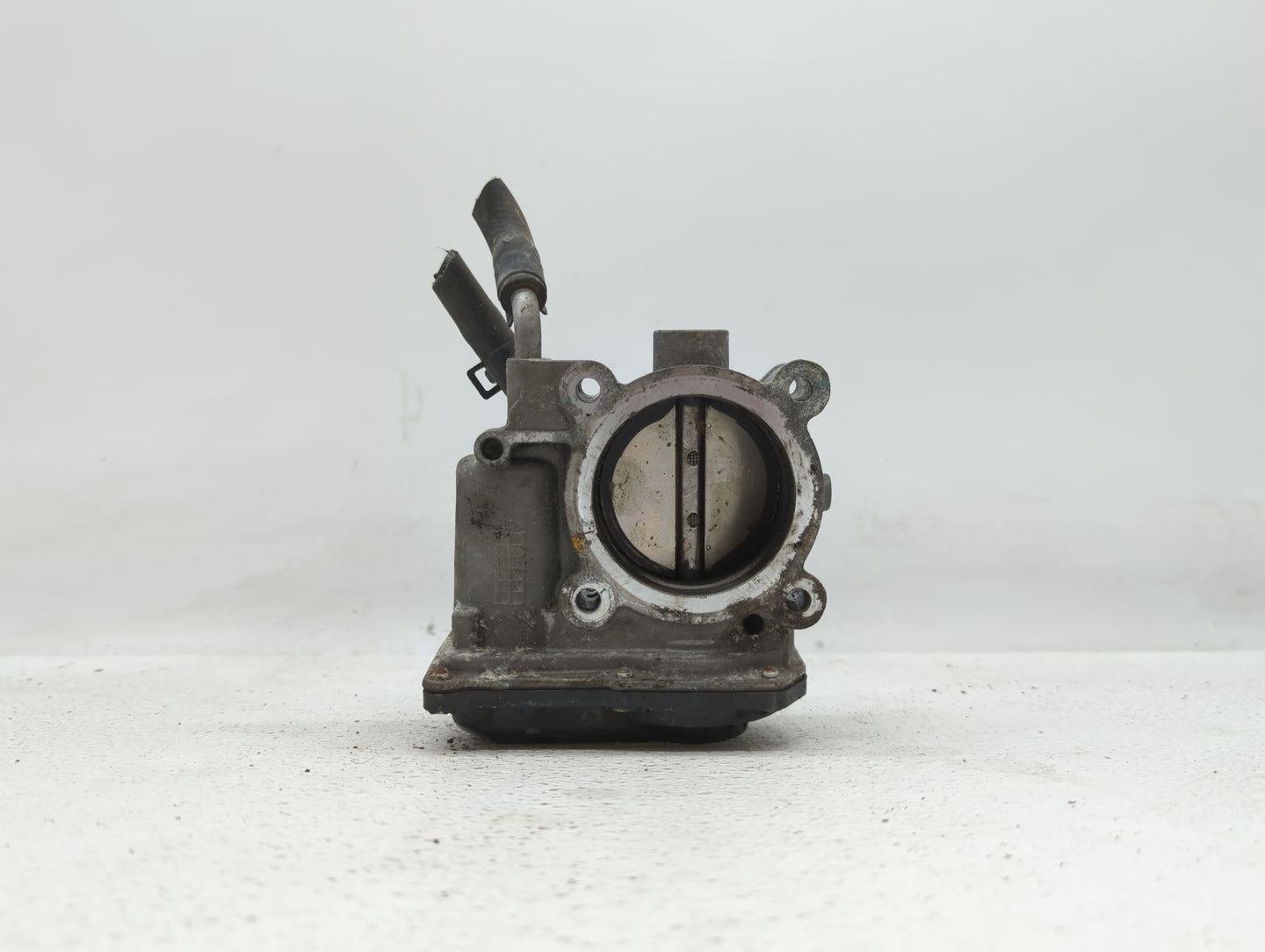 2014-2019 Kia Soul Throttle Body P/N:35100-2E000 1302150124, 35100-2E710 Fits Fits 2011 2012 2013 2014 2015 2016 2017 2018 2