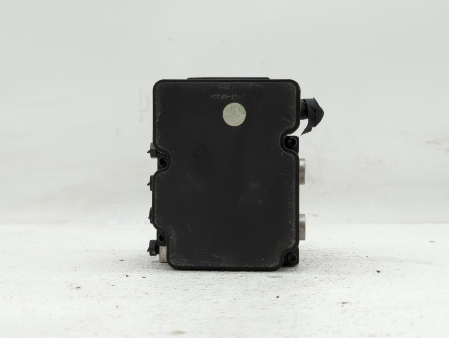 2014-2015 Kia Soul ABS Pump Control Module Replacement P/N:58900-B2506 58929-B2506, 58920-B2506 Fits Fits 2014 2015 OEM Used