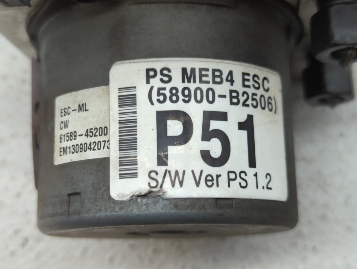 2014-2015 Kia Soul ABS Pump Control Module Replacement P/N:58900-B2506 58929-B2506, 58920-B2506 Fits Fits 2014 2015 OEM Used